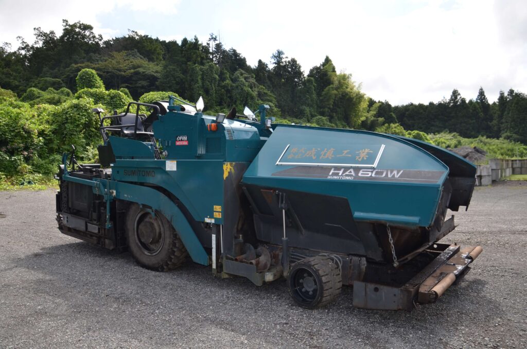 アスファルトフィニッシャー